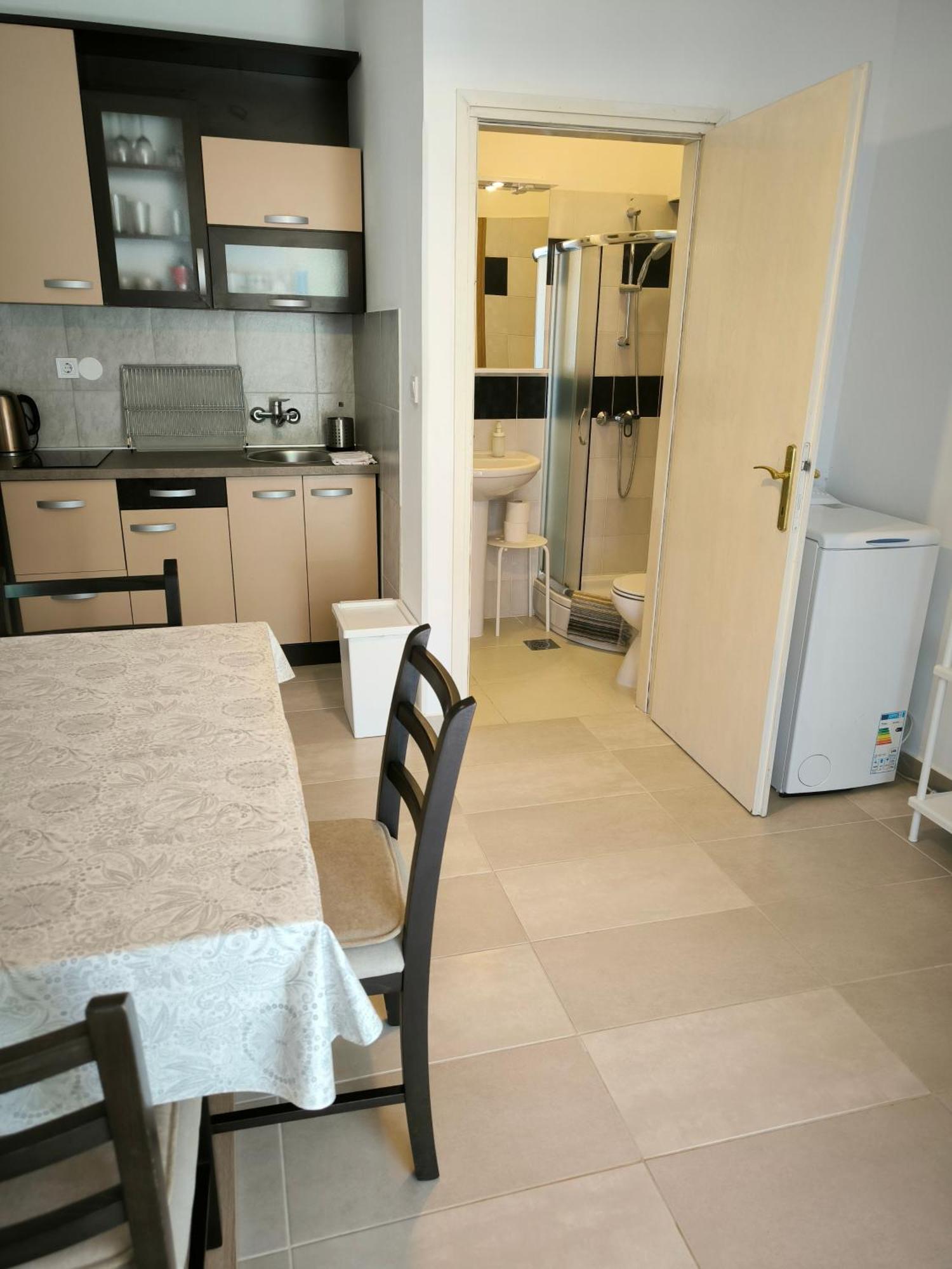 Porec Jadran Apartments Bilik gambar
